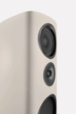 Reference_5_Pantone7528C_Detail_seitlich_Hochformat_HG_2025_1920x1920.jpg.webp