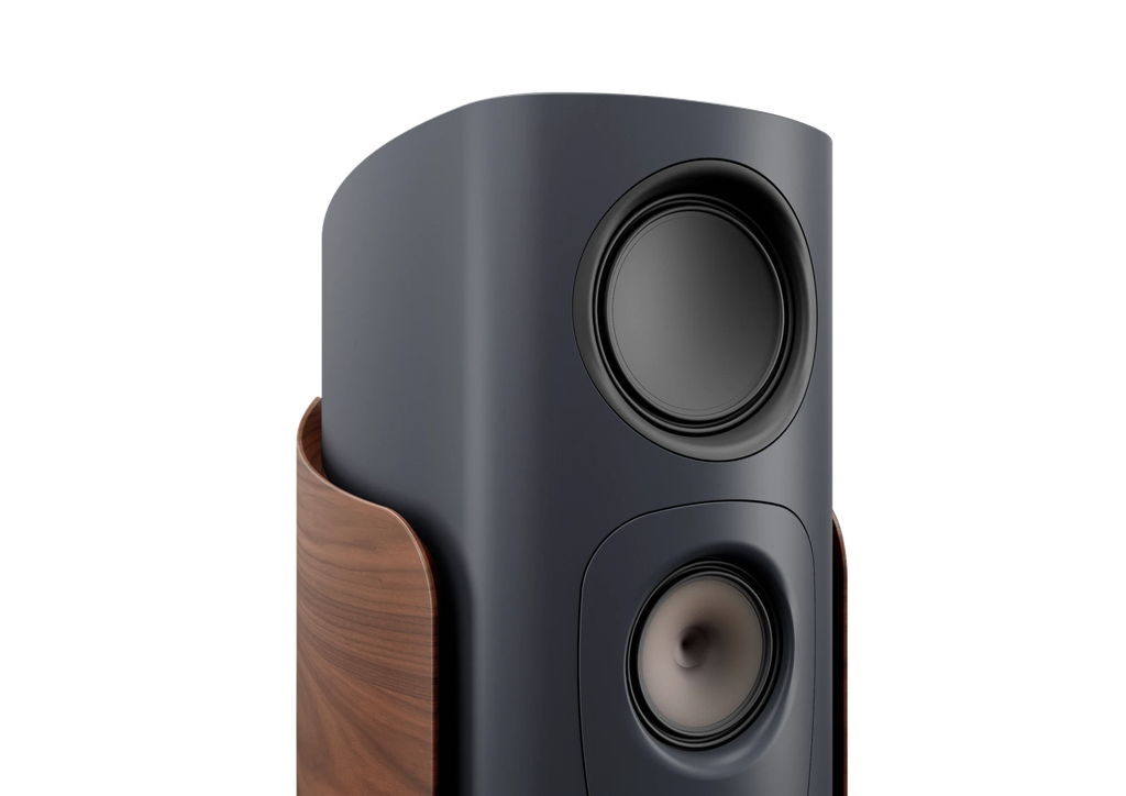 Reference_Alpha1_MidnightBlue_Detail-Seitlich_2024_1920x1920.png.webp