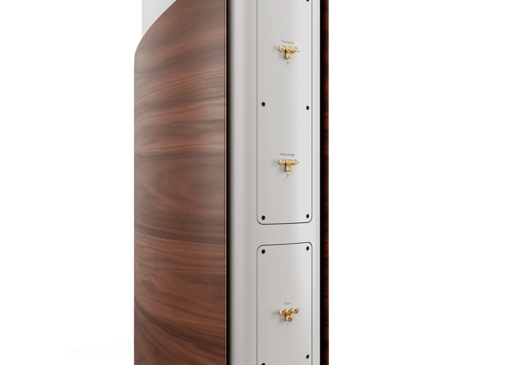 Reference_Alpha2_WarmGrey_Detail-RC-Panel_2024_1920x1920.png.webp